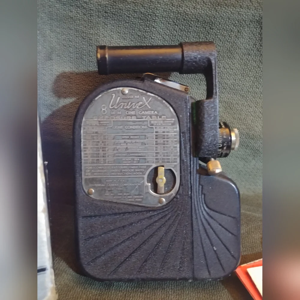 Univex Cine “8” Model A8 (1936)
